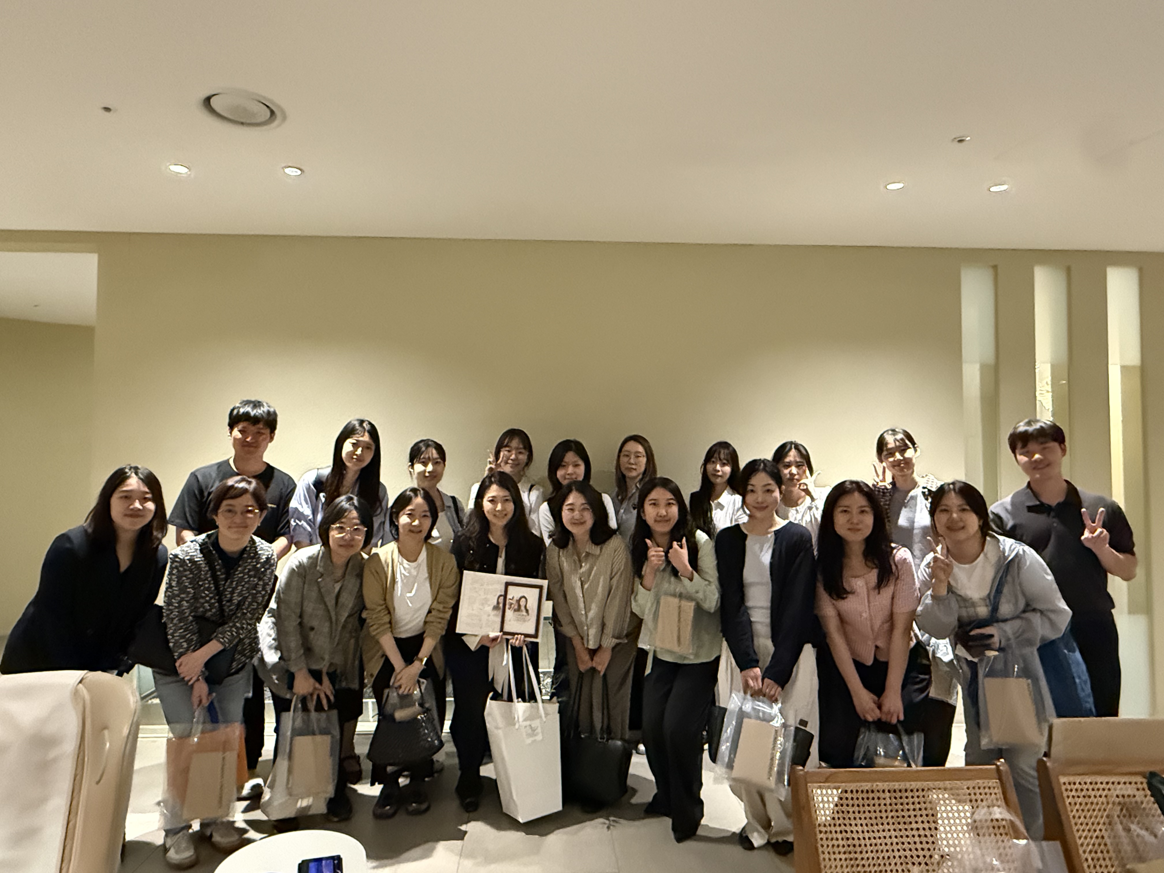 2026_lab_family_day1.jpg